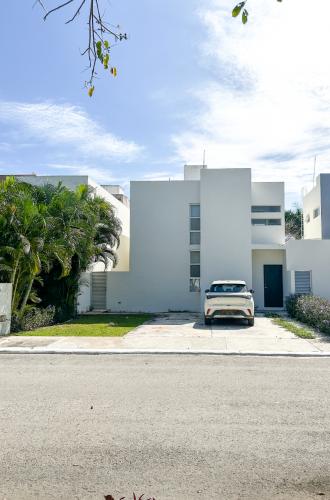 1719-48016-1719-47980-Casa-en-renta-de-3-habitaciones-en-Salomea-Conkal_(3)-SP.png