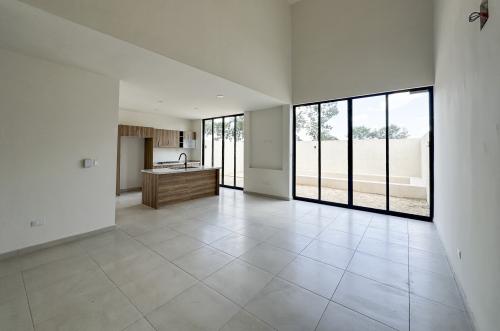 1732-50732-Casa-en-venta-en-Naia-Residencial-Conkal-con-recamara-en-planta-baja-Ikkil-Plus_(7).jpg