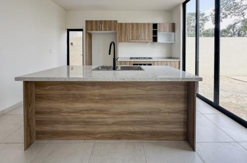 1732-50735-Casa-en-venta-en-Naia-Residencial-Conkal-con-recamara-en-planta-baja-Ikkil-Plus_(10).jpg