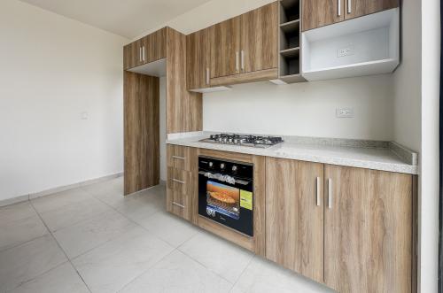 1732-50737-Casa-en-venta-en-Naia-Residencial-Conkal-con-recamara-en-planta-baja-Ikkil-Plus_(12).jpg