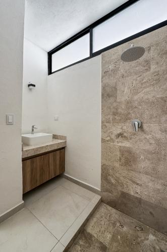 1732-50750-Casa-en-venta-en-Naia-Residencial-Conkal-con-recamara-en-planta-baja-Ikkil-Plus_(25).jpg