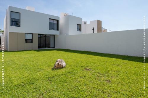 1733-48261-Casa-en-venta-Cholul-Merida-Palta-152-de-dos-plantas-con-tres-recamaras_(11).jpg