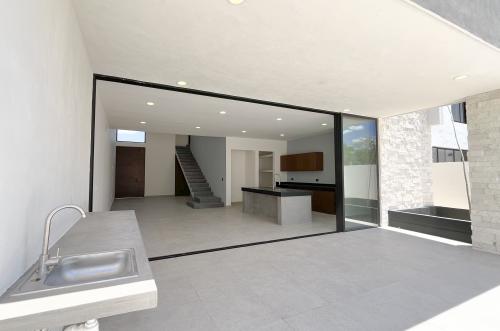 1739-48810-Casa-en-venta-en-Cholul-Merida-Privada-Morera-3-recamaras-y-alberca_(19).jpg