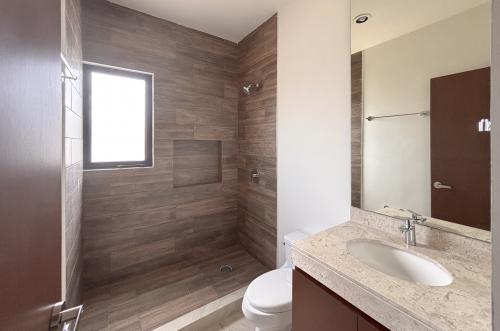 1750-48896-Casa-en-venta-en-Verna-Conkal-en-Merida-de-2-plantas-3-recamaras-equipada_(23).jpg