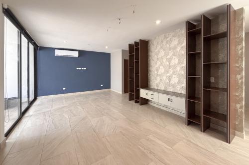 1750-48898-Casa-en-venta-en-Verna-Conkal-en-Merida-de-2-plantas-3-recamaras-equipada_(25).jpg