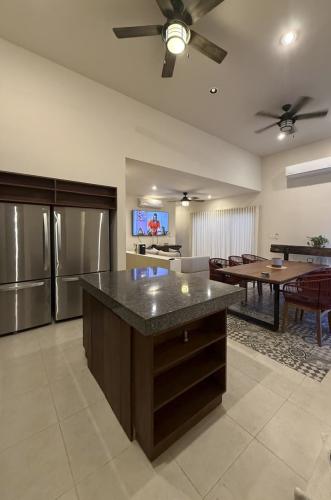 1818-50044-_Casa-en-venta-en-Merida-Cholul-de-2-recamaras-con-alberca_(13).jpg
