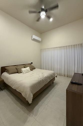 1818-50062-_Casa-en-venta-en-Merida-Cholul-de-2-recamaras-con-alberca_(30).jpg