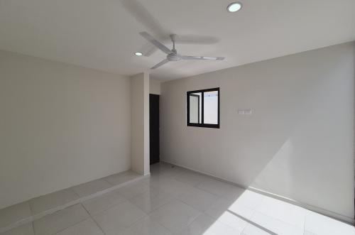 1834-50832-Casa-en-Venta-en-Gran-San-Pedro-Cholul-coN-habitación-en-planta-baja-y-alberca_(10).jpg