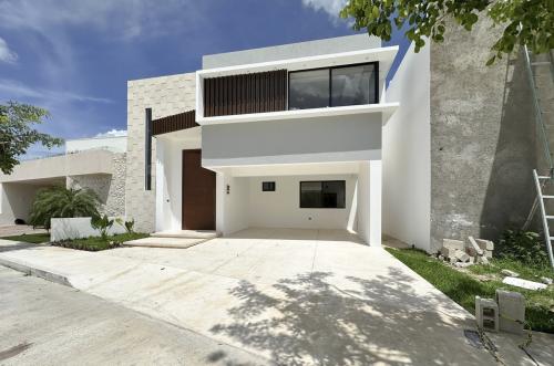 1855-50904-Casa-en-venta-en-Merida-Unica-Living-de-2-plantas-con-recamara-en-planta-baja_(4).jpg