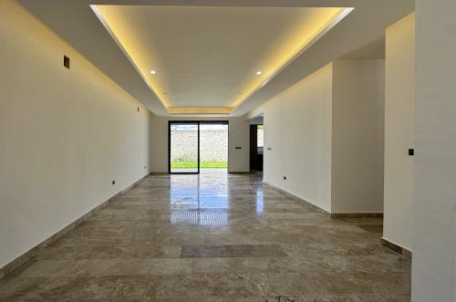 1855-50906-Casa-en-venta-en-Merida-Unica-Living-de-2-plantas-con-recamara-en-planta-baja_(5).jpg