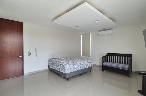 1858-50969-Casa-en-Renta-en-Privada-ubicada-en-Cholul-Merida-Amueblada-y-Equipada_(34).jpg