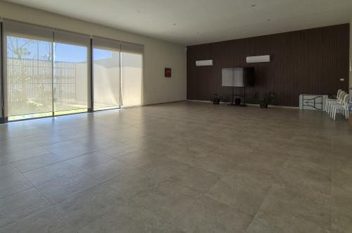 1942-53008-Lotes-Residenciales-en-Venta-en-Privada-Ciudad-Central-con-amenidades_(11).jpg