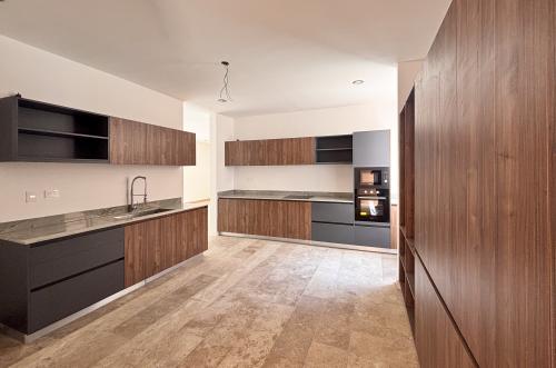 2009-54243-Casa-en-venta-en-el-norte-de-Mérida-Cholul-de-3-recámaras-con-estudio_(34).jpg