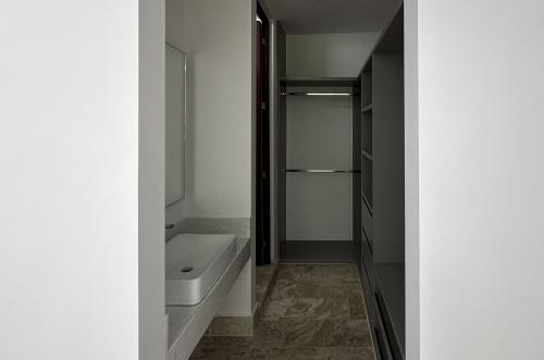 2013-54457-Casa-en-venta-en-privada-Nuukul-Temozon-Norte-con-electrodomesticos-incluidos_(25).jpg