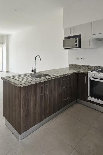 457-49566-Departamento-en-venta-en-Vía-Montejo-Mérida-de-una-habitación-equipado-Nivel-9_(8).jpg