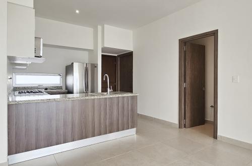 457-49571-Departamento-en-venta-en-Vía-Montejo-Mérida-de-una-habitación-equipado-Nivel-9_(13).jpg