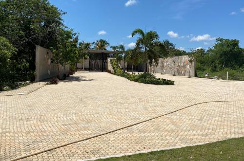 658-22338-20WE-32-Terrenos-Residenciales-en-Privada-en-Temozon-Norte-Mérida-12.jpg