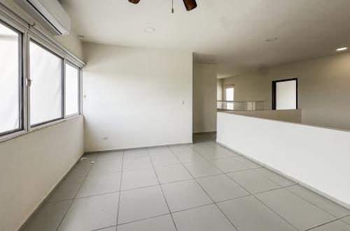 663-53596-Casa-en-renta-3-habitaciones-con-Piscina-en-Privada-Kanan-Conkal_(7).jpg