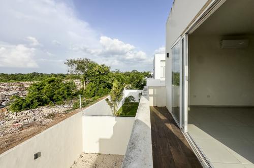 663-53599-Casa-en-renta-3-habitaciones-con-Piscina-en-Privada-Kanan-Conkal_(9).jpg