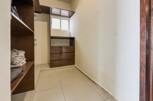 663-53613-Casa-en-renta-3-habitaciones-con-Piscina-en-Privada-Kanan-Conkal_(24).jpg
