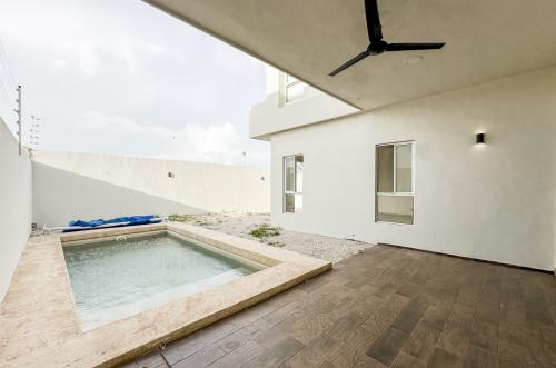 663-53622-Casa-en-renta-3-habitaciones-con-Piscina-en-Privada-Kanan-Conkal_(33).jpg