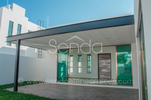 741-23400-21KG-13_-_Casa_en_venta_de_un_piso_en_esquina_con_piscina_y_terreno_grande_en_Merida_norte-23.jpg