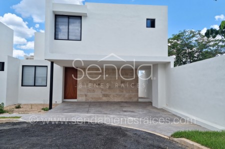 Casa en venta en Mérida con 3 habitaciones Residencial Savara - Mod. Areca